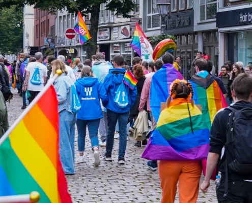 NetAachen bei der CSD Demo in Aachen.