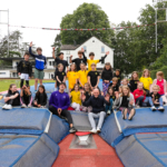 Das traditionelle Kindertraining vor dem NetAachen-Domspringen. Dieses Jahr mit dem US-Amerikaner Austin Miller.